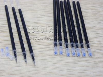 中性筆芯 優(yōu)質(zhì)流暢0.5針頭全針管水筆芯 -黑色針頭中性筆芯10支裝A29-2-1