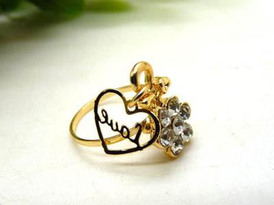 女款式指環(huán) 金色戒指 復(fù)古風(fēng)女士寶石戒指 百搭款指環(huán)