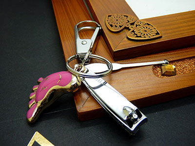 指甲刀鑰匙扣金屬鑰匙環(huán)掛件帶耳勺多用途鑰匙圈六A8-1-2