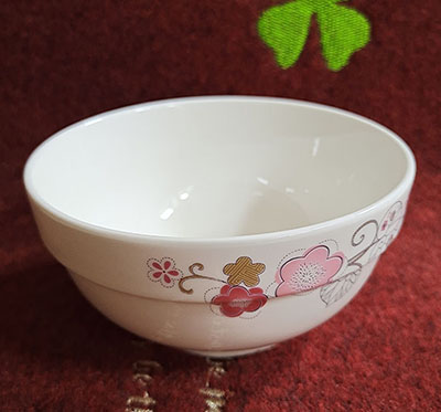 一級5寸精品護(hù)邊個(gè)性創(chuàng)意陶瓷加厚碗飯碗（18號）運(yùn)輸破損自理無售后