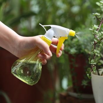 燈泡形噴壺 240個/箱 A8-3-5